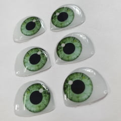 3 pares de olhos Masha